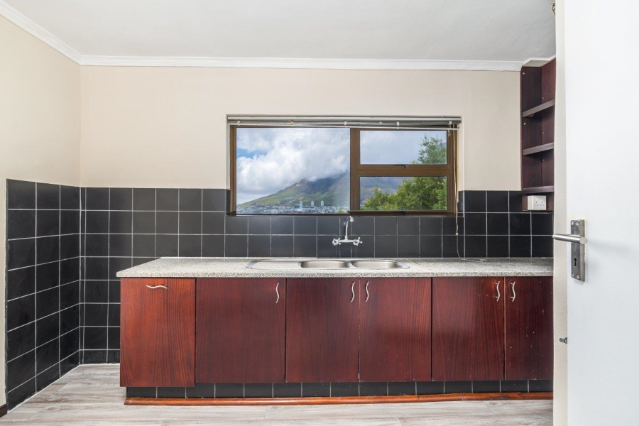 4 Bedroom Property for Sale in Tamboerskloof Western Cape